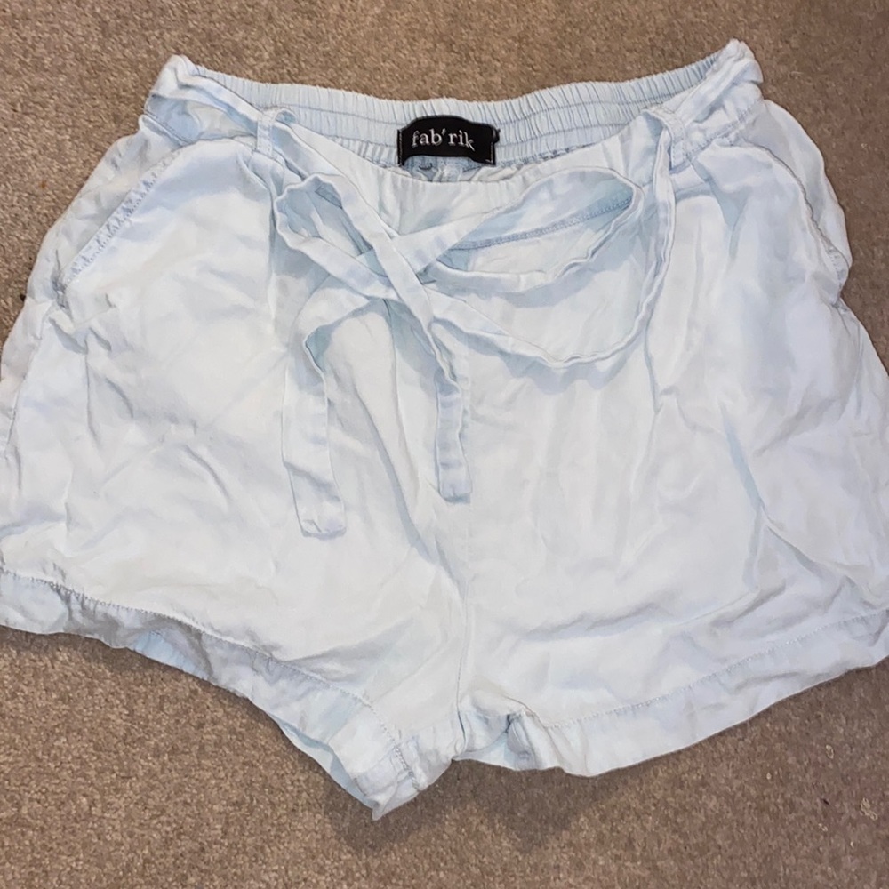 Fab’ rik flowy shorts